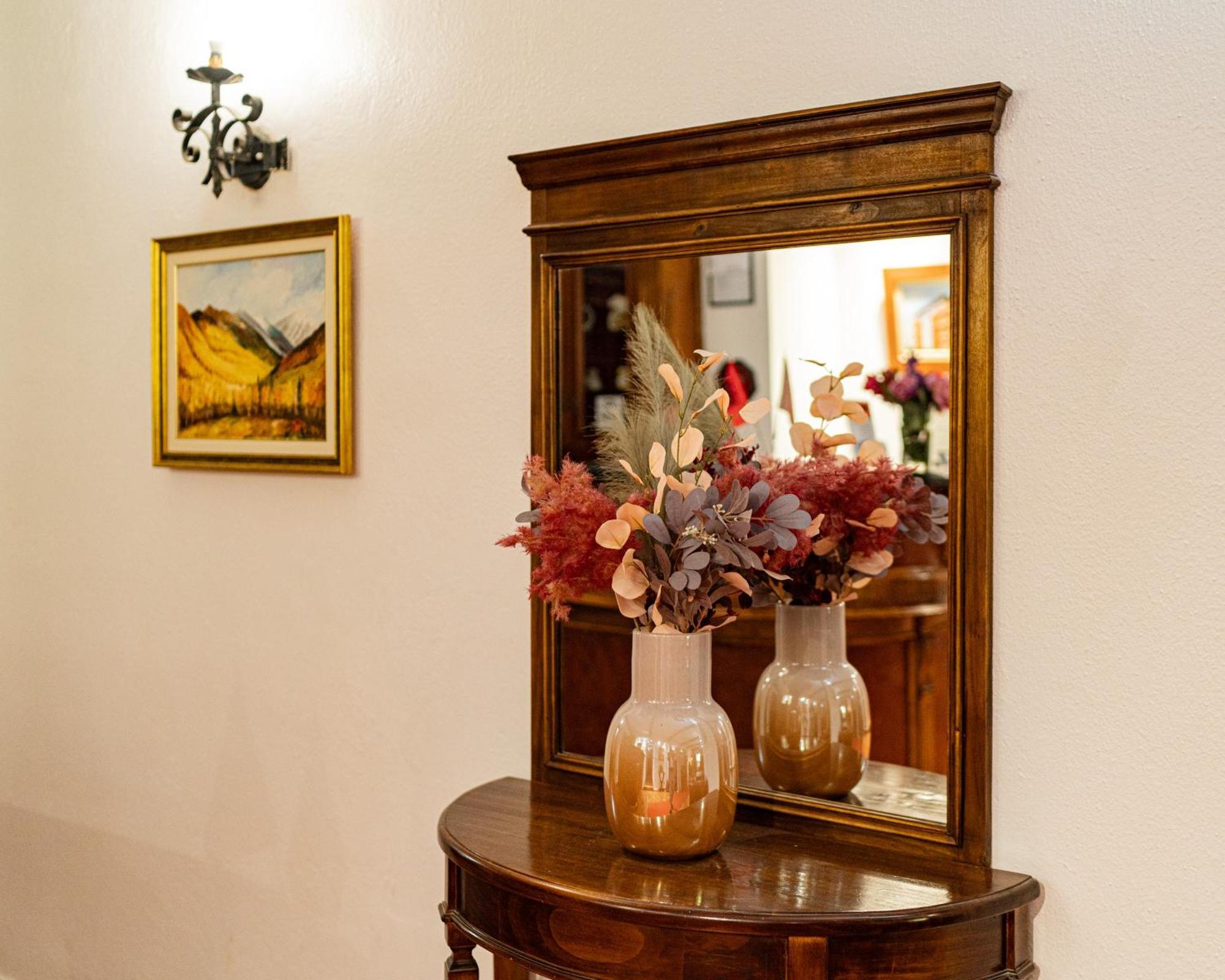 Vila Belvedere Shkallnur ภายนอก รูปภาพ